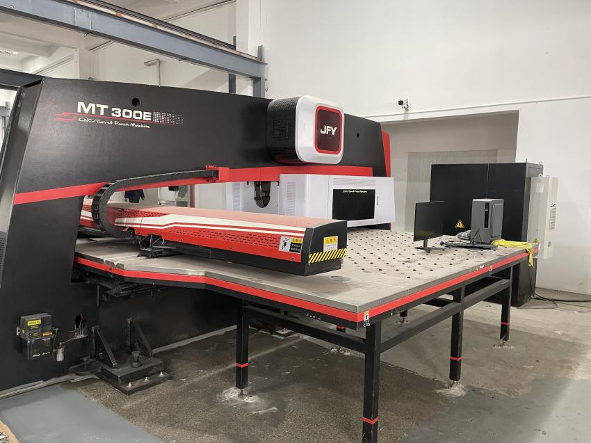 MT 300E 大型设备